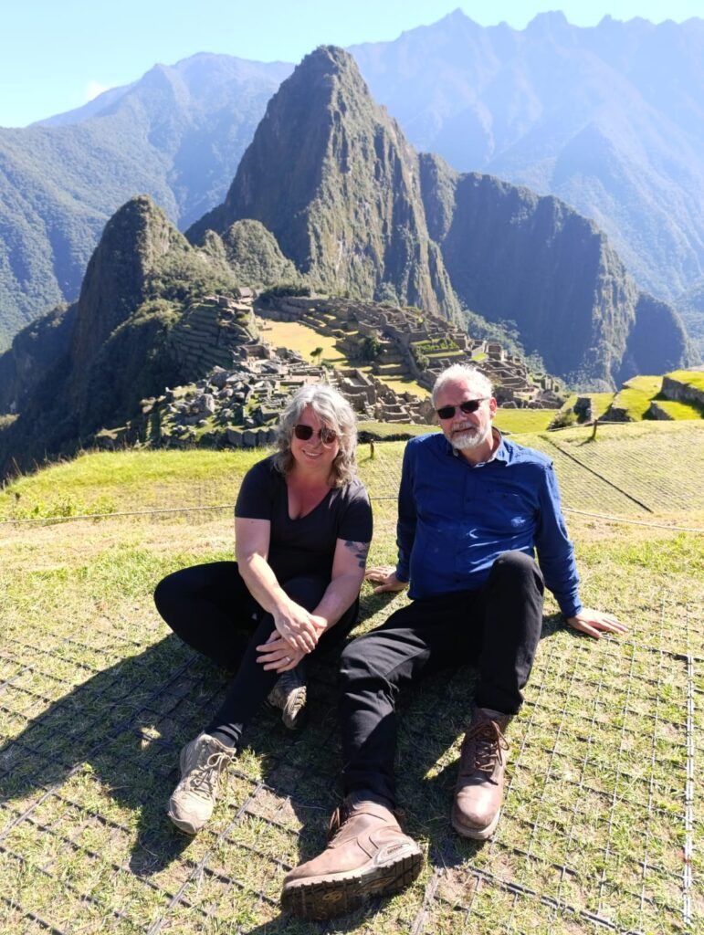 Frances Dahlenburg und Stephan Zöllner in Machu Picchu, Peru, auf Reisen. Auch dort kann Heimat sein.