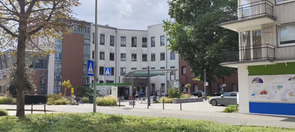 Das Marienhospital in Wesel. Hier wurde mir das Leben gerettet. 